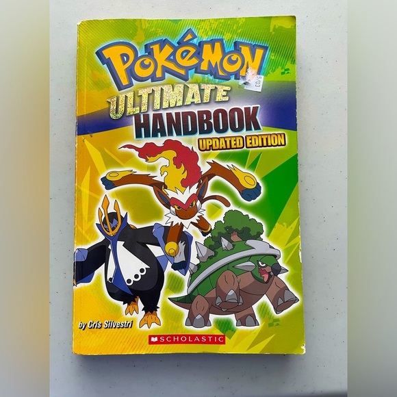 Pokemon Ultimate Handbook & DEADPOOL'S SECRET SECRET WARS #1 - Picture 2 of 10